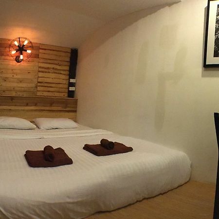 Jao Hostel & Cafe Chiang Mai Eksteriør bilde